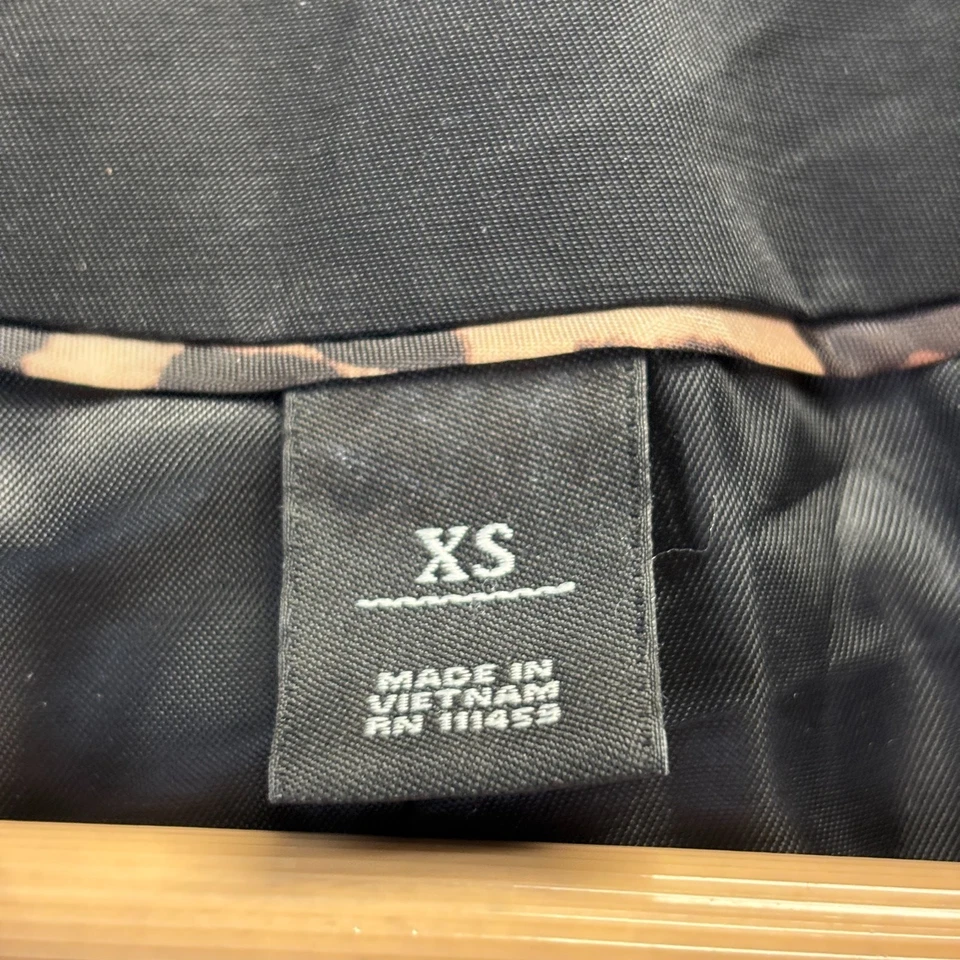 Gabardina clásica gótica de doble botonadura White House Black Market para mujer talla XS Foto 4 de 4