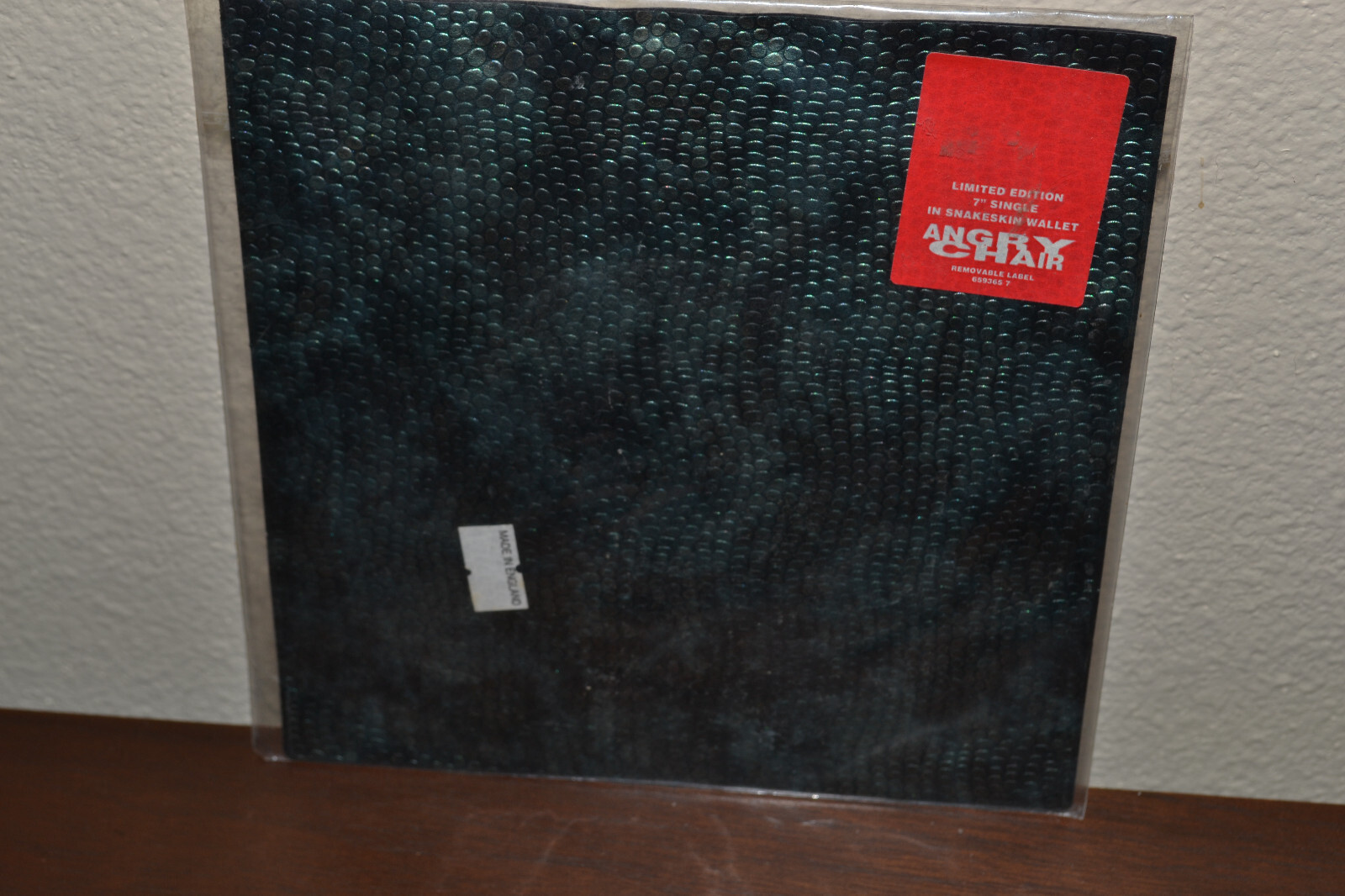 New ALICE IN CHAINS Limited Edition Import ANGRY CHAIR Vinyl Snakeskin Wallet