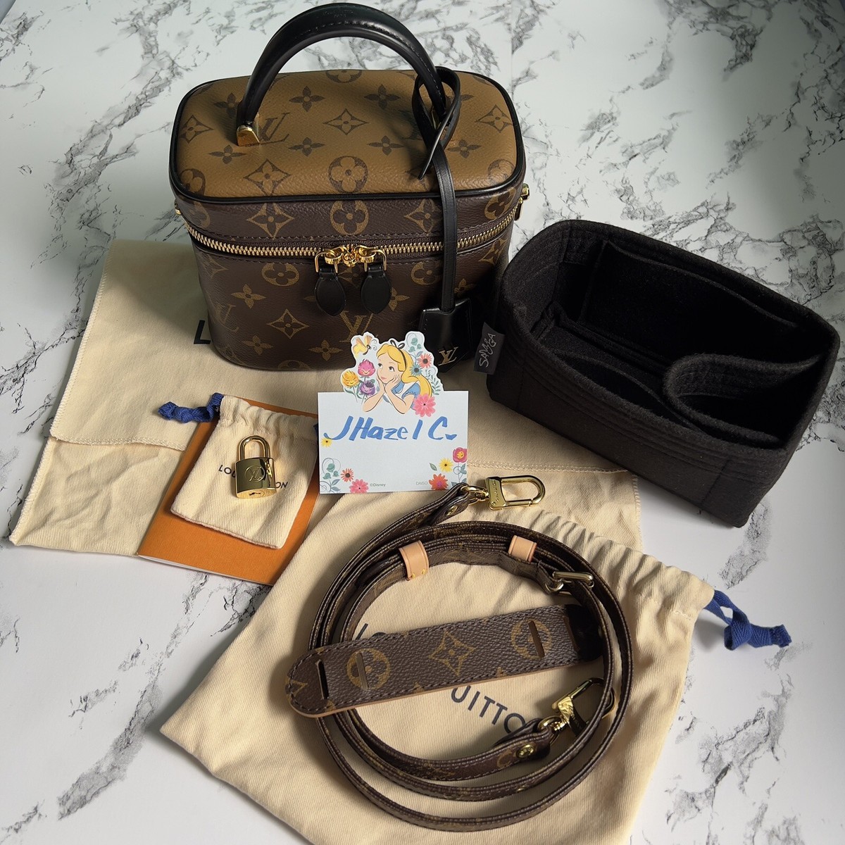 Louis Vuitton Reverse Monogram Vanity PM Shoulder Bag (SHF-NZaryS