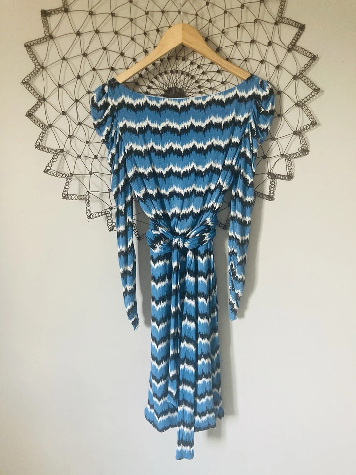 Mini Vestido Alice By Temperley Para Mujer Estilo Envolvente Estampado Azul Reino Unido 8 Foto 4 de 4