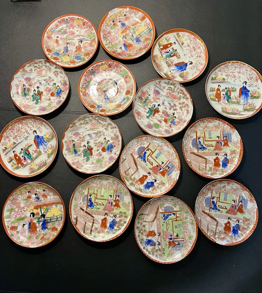 Kutani Vintage 1950s Hand Painted Geisha Eggshell Bone China 12 Cups 15 Saucers - Image 4 of 4