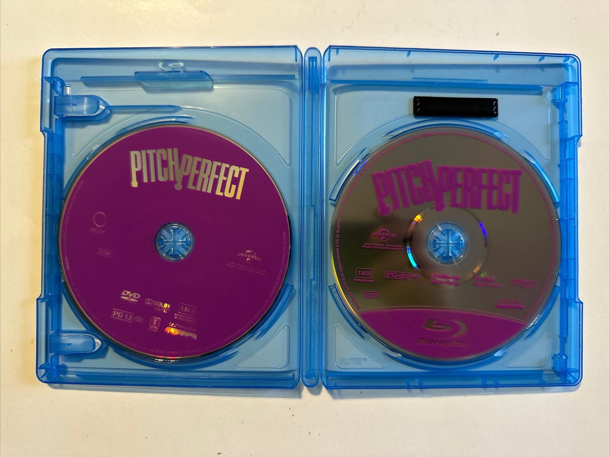 Pitch Perfect Blu-ray & DVD 2 Disc Set Rebel Wilson Anna Kendrick