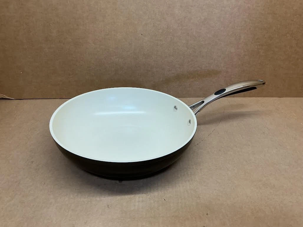 Tramontina Ceramica Deluxe 11-Inch Wok, Ceramic Non Stick Sitr Fry Pan, Black