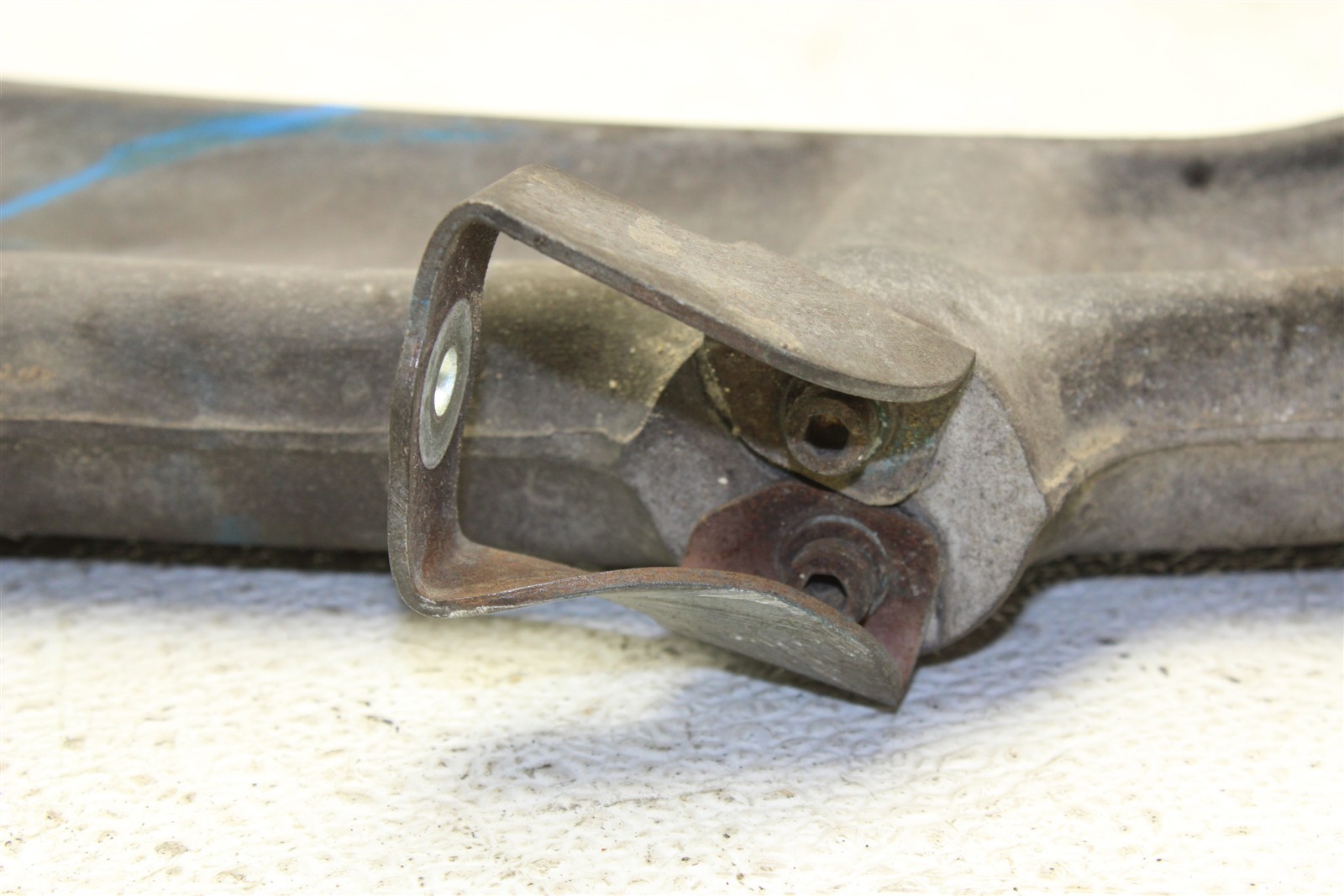 2008-2011 Maserati GranTurismo Rear Left Control Arm LH 08-11
