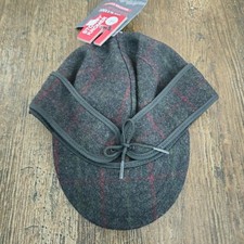 Mens Gray and Red Plaid Stormy Kromer Wool Hat Size 7 NWT Made In USA