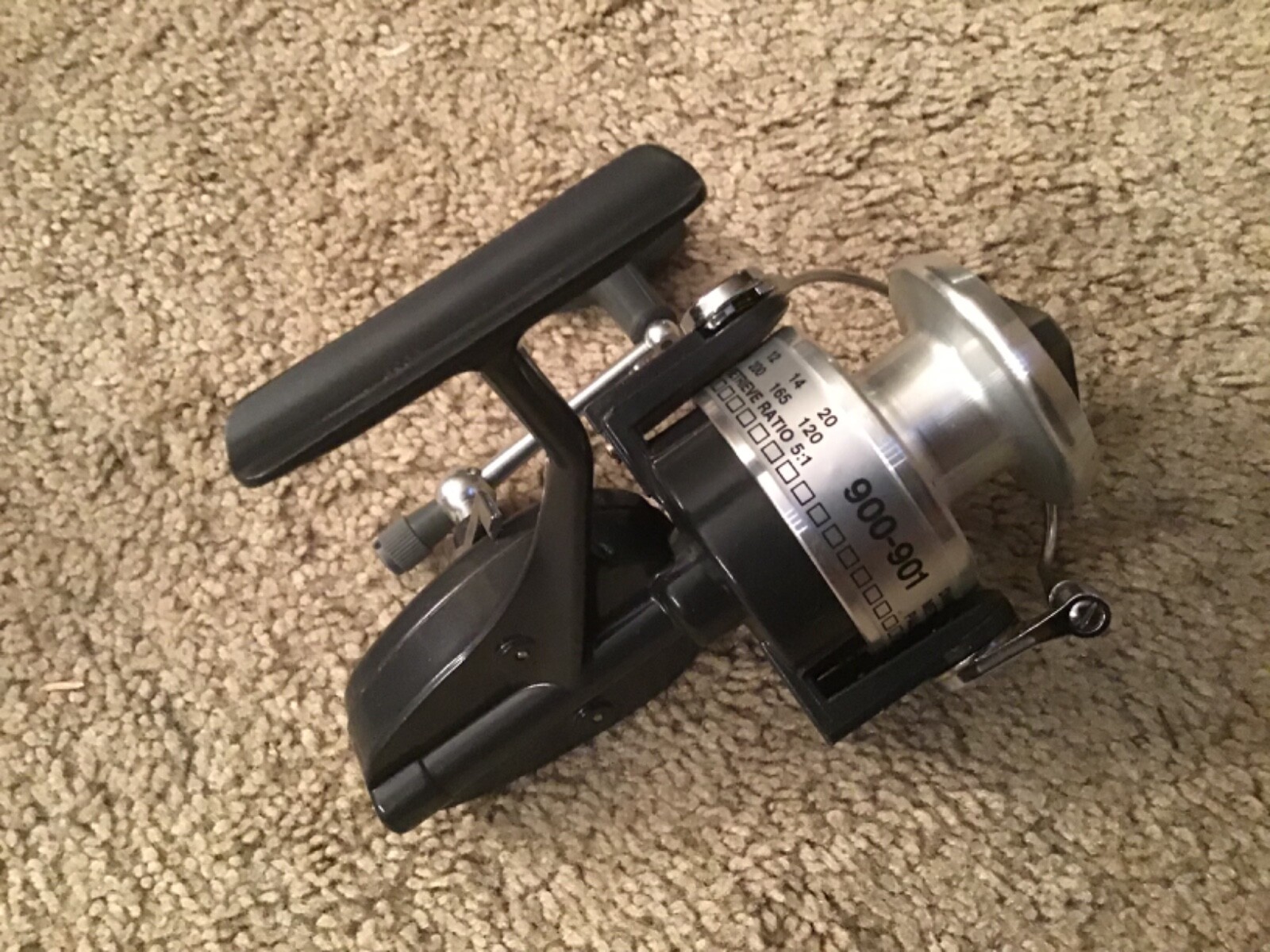 RARE Mitchell 900 Spinning Reel New in Box with Paperwork Made in France