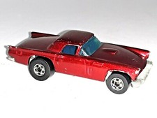 Vintage Hw 57 T-bird Metallic Red Hong Kong Loose Pre-owned Black Walls Vintage Hw 57 T-bird Metallic Red Hong Kong Loose Pre-owned Black Walls