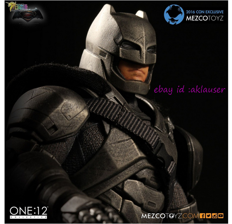 Mezco Toyz 1/12 DC Batman VS Superman Batman Armored Edition