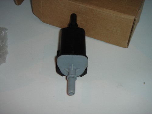 911-032 DORMAN (OE Solutions) Vapor Canister Purge Valve NEW - Picture 8 of 9