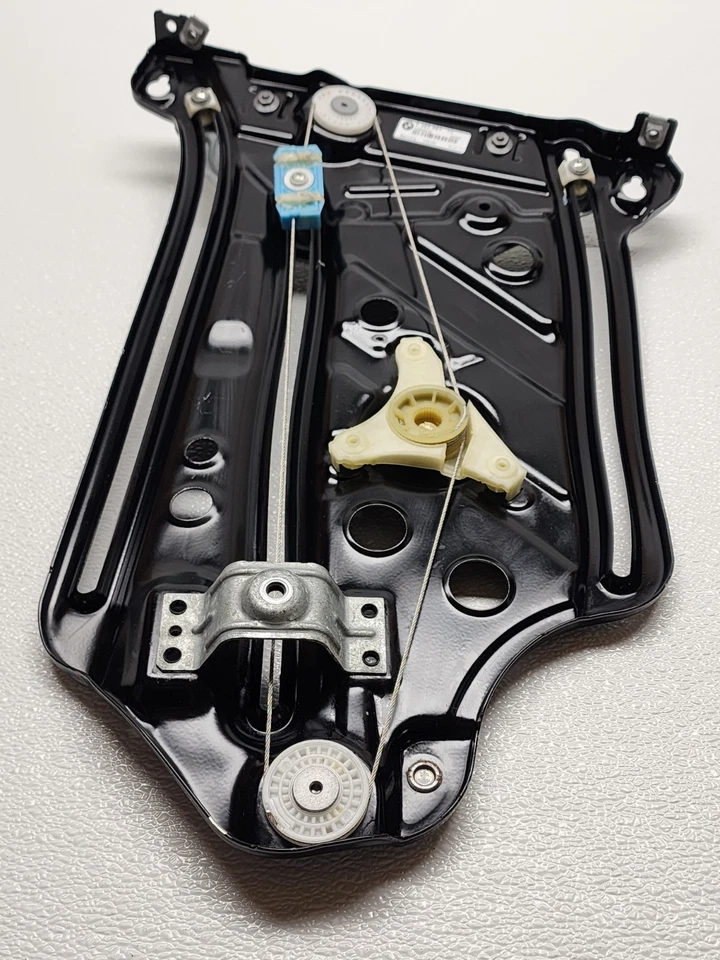 Regulador ventana cuarto trasero derecho bmw 128i 135i 135si 2008-13 e88 serie 1 Foto 2 de 4