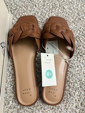 a new day brown sandals 8.5