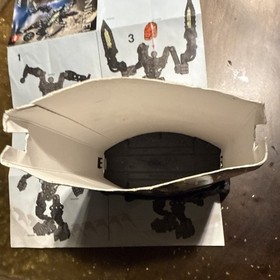 LEGO BIONICLE: Atakus (8972)  Open Box