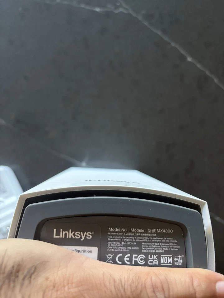 Linksys MX4300 LN1301 Tri-band Wi-Fi 6 4.2Gbps - White - Image 4 of 4