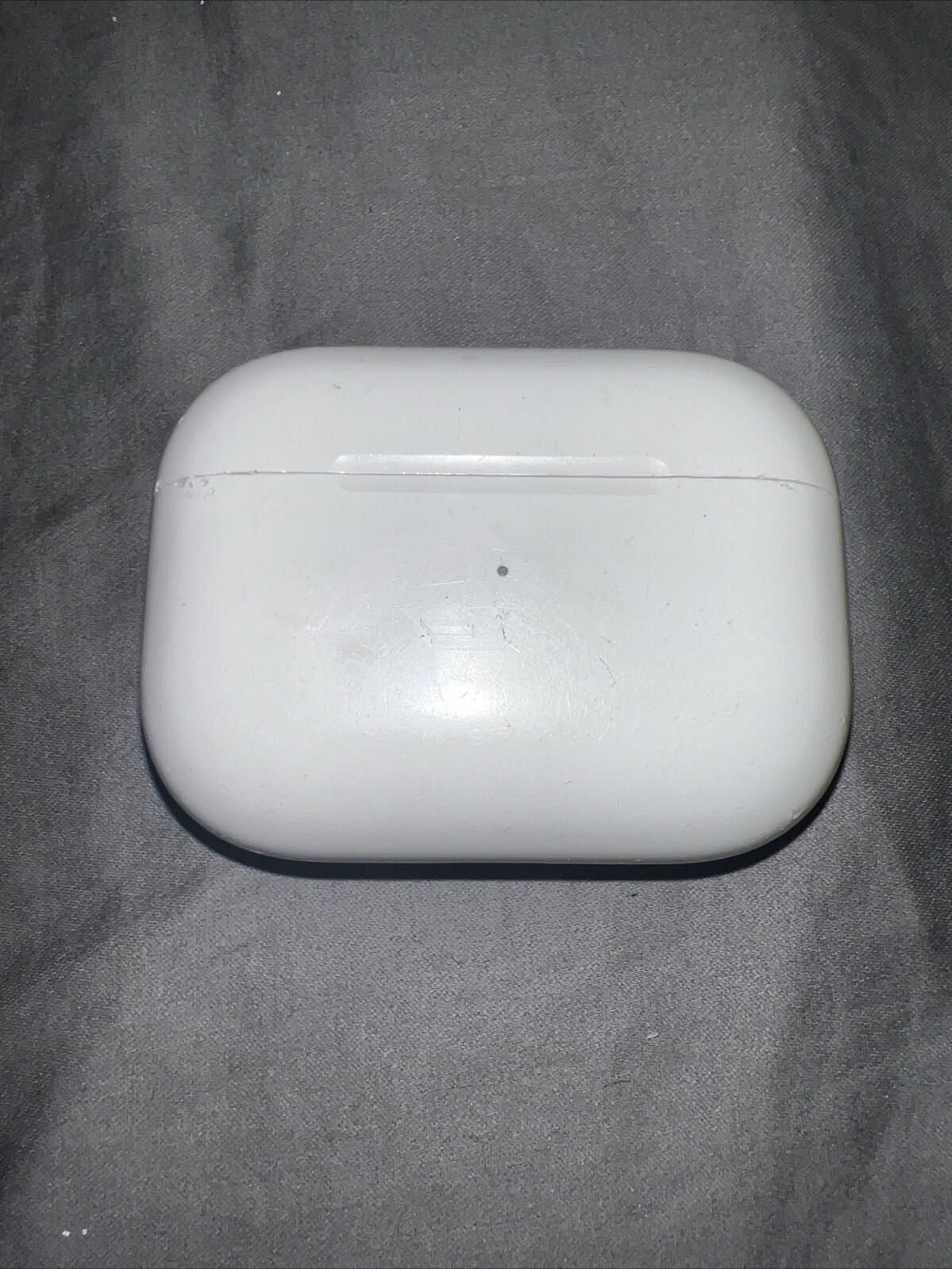 Genuine Apple AirPods Pro 2nd Gen A2700 Charging Case Replacement