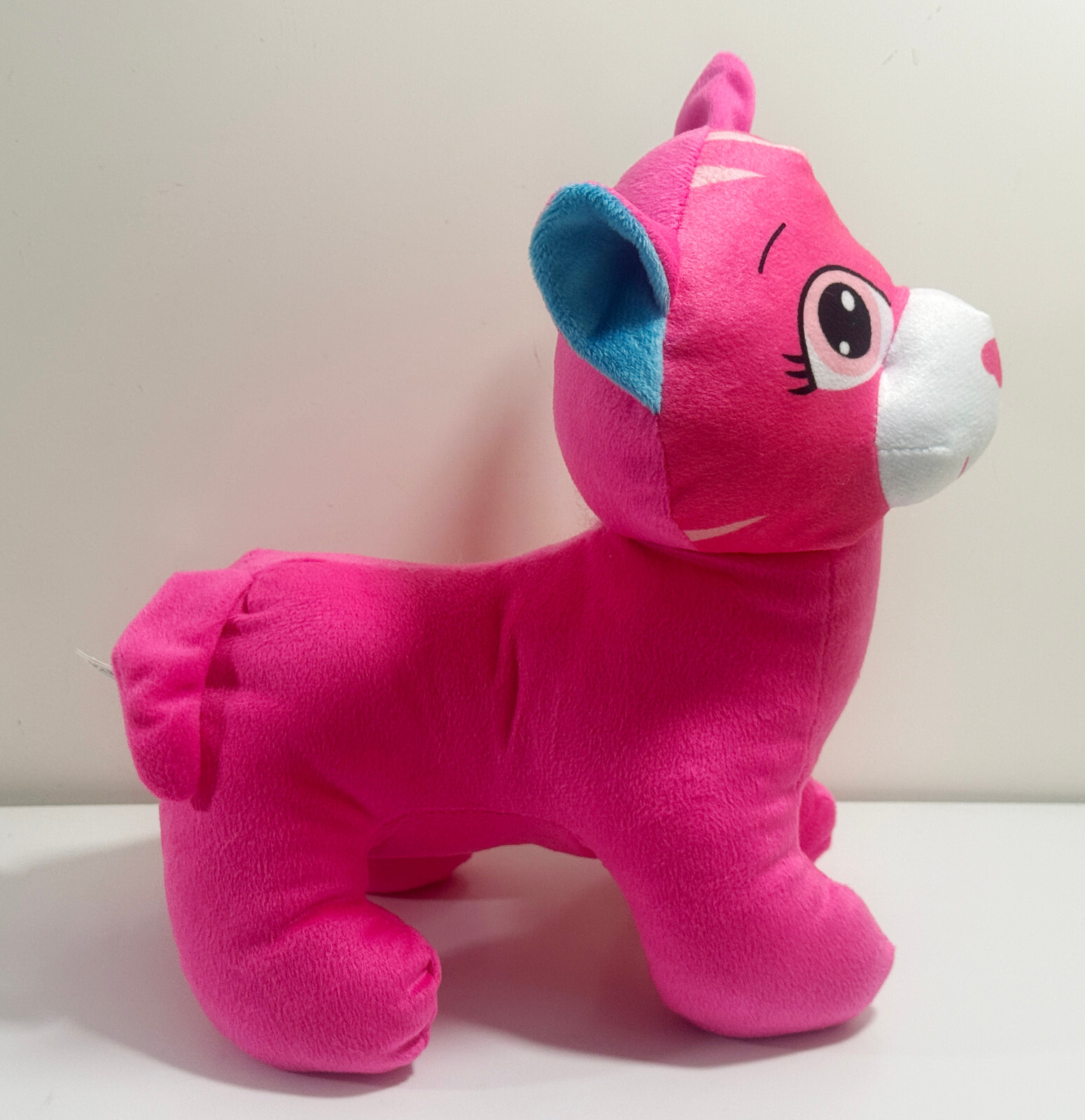 A&A Global Industries Pink Plush Cat