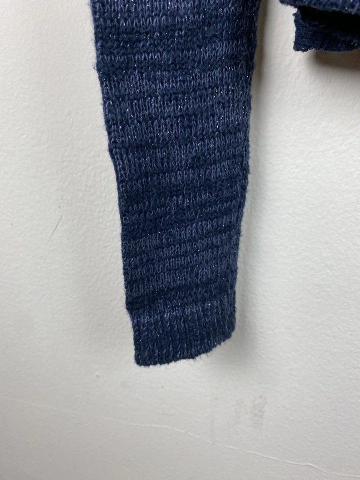 Camisa Pullover Hollister Para Mujer Pequeña Azul Marino Tejida Manga Larga Ojales Foto 3 de 4