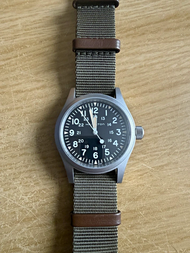 Hamilton Khaki Field Quartz 38mm Black Dial H694390 Bracelet Straps Box, photo 1 of 3