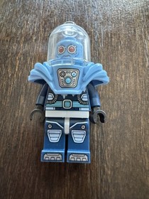 Lego Mini Figure Batman super Heroes  Mr Freeze 70901 EXCELLENT