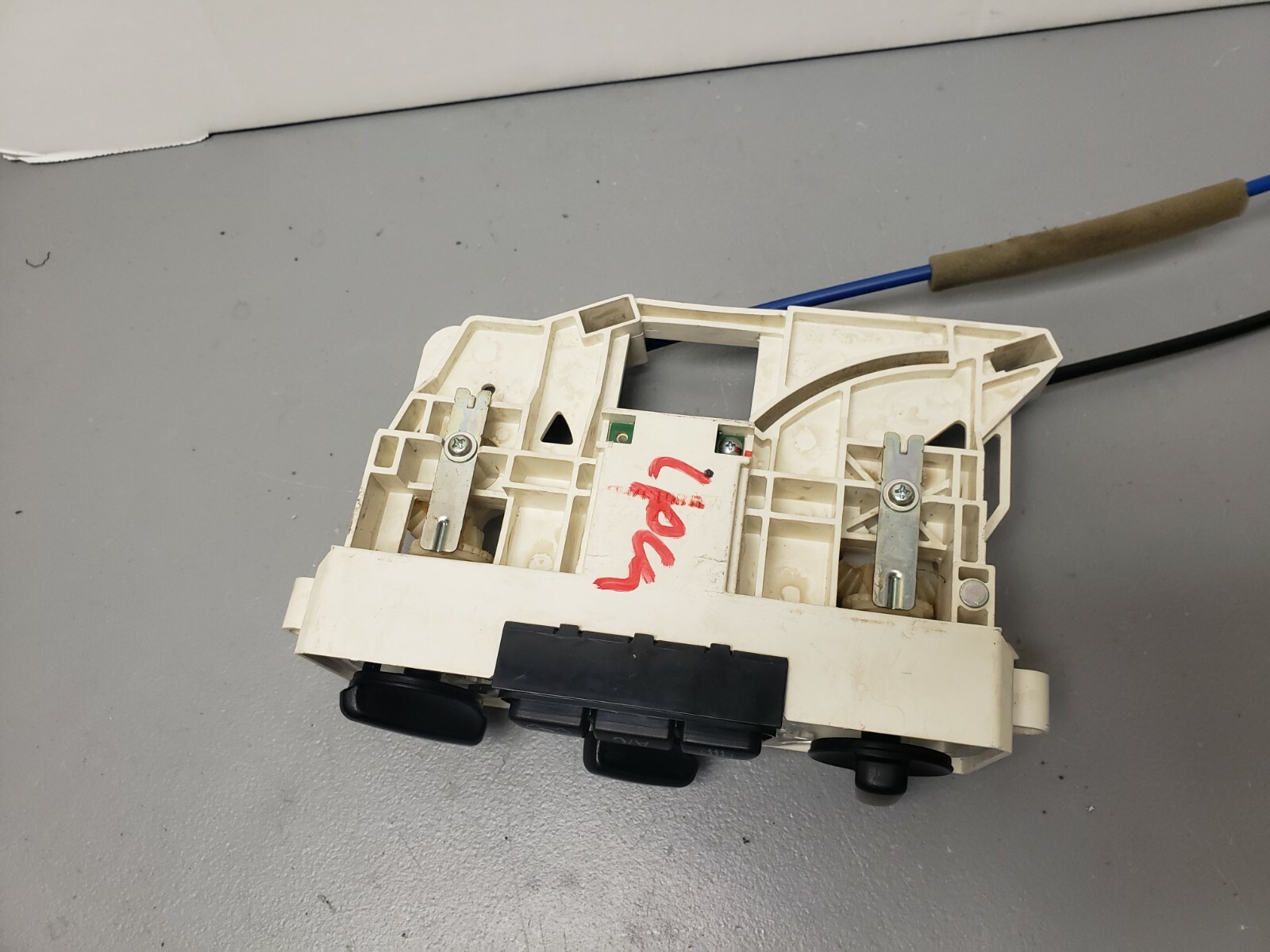 20032006 Mitsubishi LANCER OUTLANDER A/C Heater Climate Control w