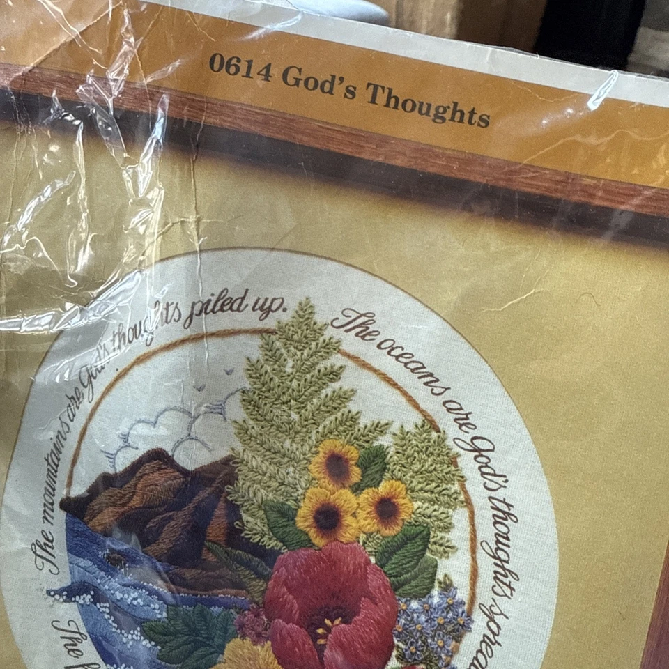 Creative Circle Kit #0614 God's Thoughts 13” X 13” Gwen Gordon - Image 3 of 4