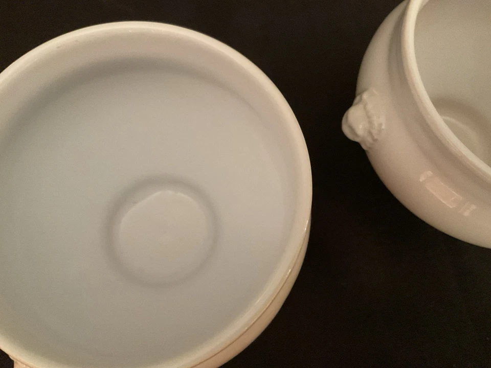 两个无标记的艾米尔·亨利白洋葱汤碗狮子头完好 12 盎司 — 第 4/4 张图片