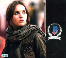 FELICITY JONES SIGNED STAR WARS ROGUE ONE JYN ERSO 8x10 PHOTO BECKETT BAS COA