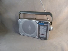 QFX R-24 AM/FM/SW1/SW2 Retro-Styled 4-Band Mini Radio +Built-in Speaker