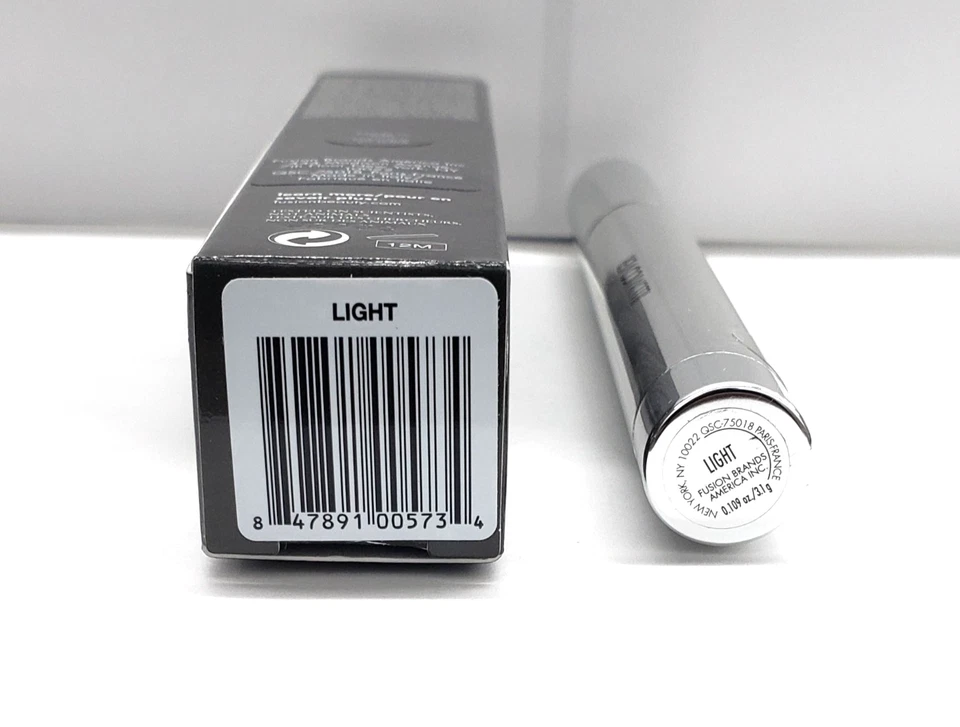 NUEVO FUSION BEAUTY Línea Illumicover Corrector Facial Luminoso Suavizante-LIGERO Foto 2 de 2