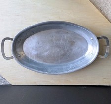 Wear-Ever Registered Aluminum Exterior Enamel Made In USA Oval Baker Roaster Vtg