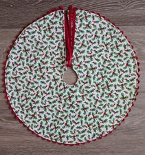 Holly Sprigs on Cream 18  Mini Christmas Tree Skirt Reversible Handmade