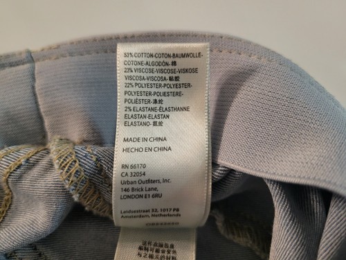 We The Free Flare Pants Womens 26 Blue Jeans Denim Mid Rise Stretch Waist Hip - Picture 6 of 9
