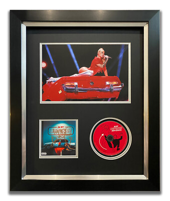 IGGY AZALEA HAND SIGNED FRAMED CD DISPLAY - IN MY DEFENSE - MUSIC AUTOGRAPH.