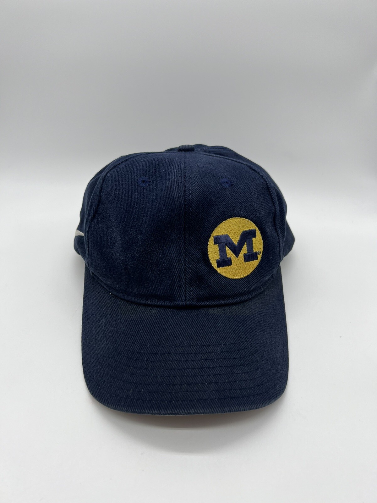 Nike University of Michigan Wolverines baseball style hat cap retro block M
