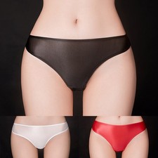 Culotte lisse et soyeuse brillante pour femme sous v��tement transparent brillan