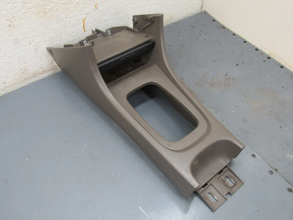 Acura Integra Center Console Manual Transmission 1994-1997 OEM - Image 2 of 4