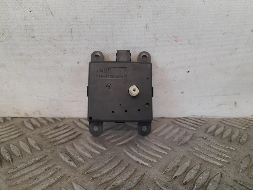 Nissan Qashqai Mk1 2006-2010 Heater Control Valve Actuator 3J01030850 - Image 4 of 4