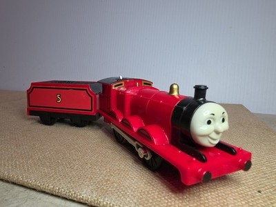 Thomas & Friends GORDON #5 Trackmaster Motorized TOMY Train Connected Tender