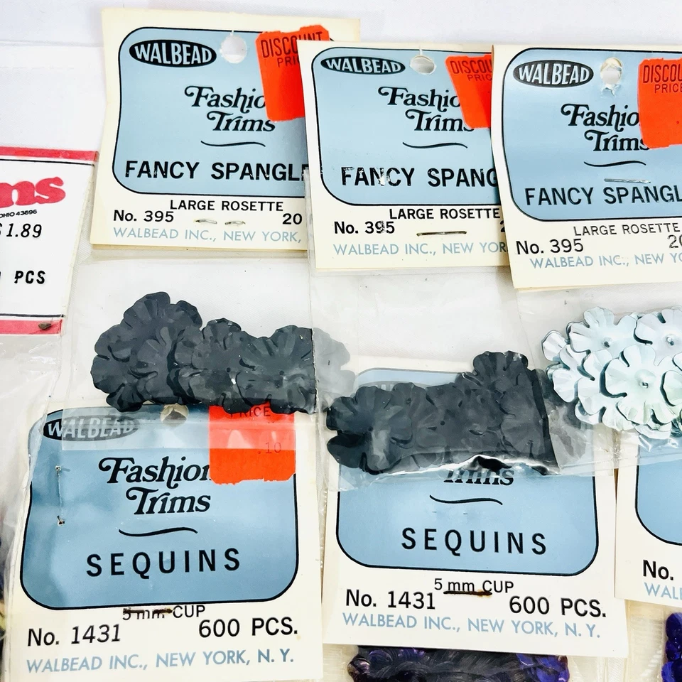 Lote de 20 cuadrados de lentejuelas con lentejuelas de diseño de casa artesanal nieve vintage Foto 4 de 4