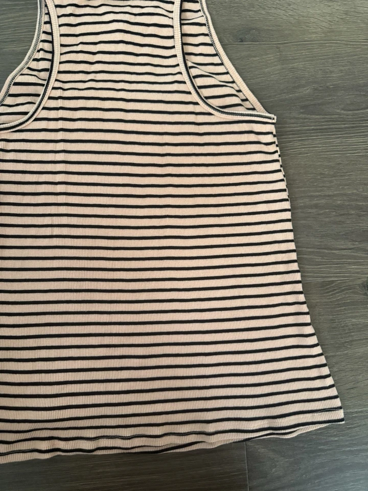 Volcom Women's Striped Tank Top Beach Casual Comfy Size M - Image 4 of 4