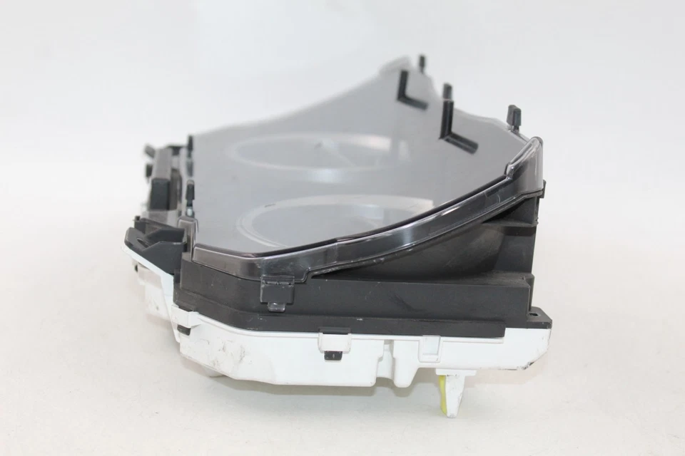 Speedometer Cluster 93K Miles MPH Fits 2017-2019 TOYOTA HIGHLANDER OEM #40726 - Image 4 of 4