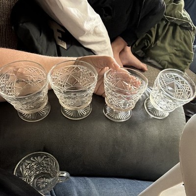 Set of 4 Clear Cut Glass Goblets Starburst Pattern Four-Piece Set