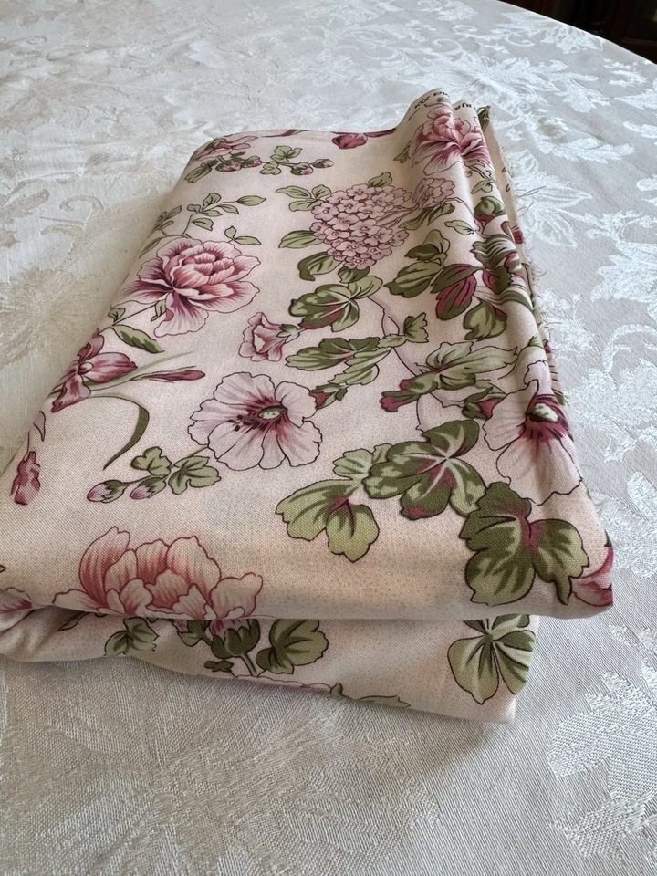 3 Yards Pink Floral Cotton Quilt Fabric RJR/Soft Reflections/2004 NOS OOP - Image 3 of 3