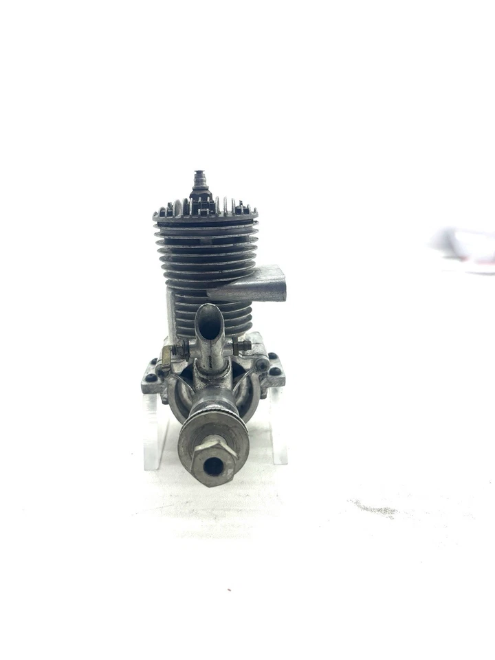 1934 VINTAGE ATWOOD TRIUMPH 49 GLOW MODEL AIRPLANE ENGINE #2 M2 - Image 2 of 4