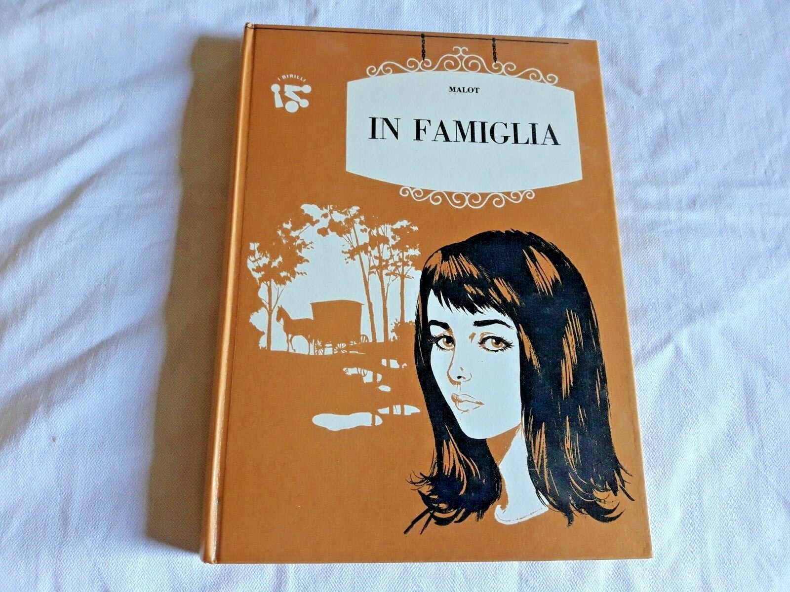 Foto 1 di 4