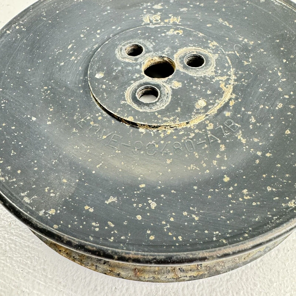 1980-1985 Ford Mustang 302 E0VE-9C480-A7B Smog Pump Pulley OEM - Image 2 of 4