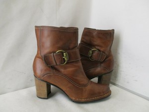 clarks maggie boots