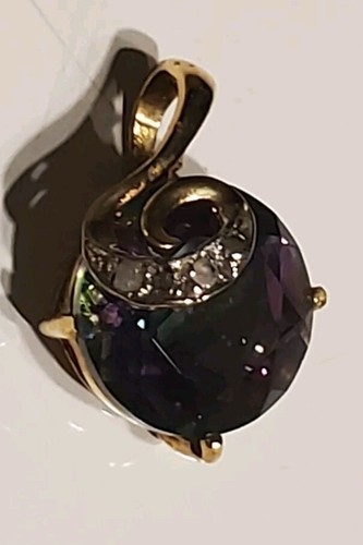 Mystic Topaz Labcreated Round Cut And Diamond Pendant 10kt Solid Yellow Gold - Picture 2 of 7