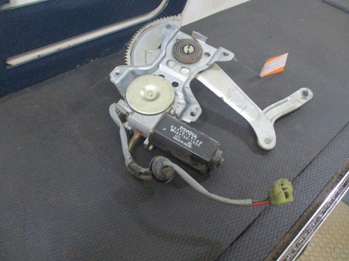 1987 Toyota Celica Convertible - Right Passenger Rear Window Regulator + Motor - Picture 4 of 11