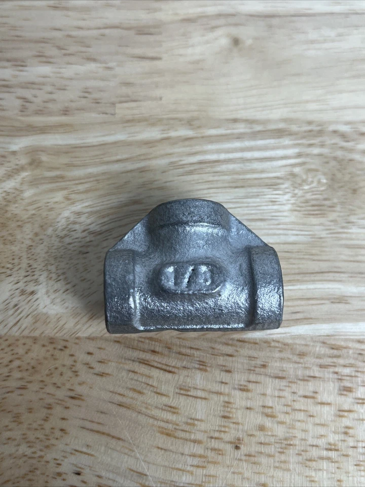 Quantity 10 - MB 304 SS Female Tee 1/8" FNPT, SS-2-T - New - Image 3 of 4