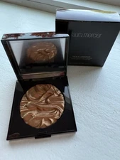 LAURA MERCIER Face Illuminator Powder~ SEDUCTION ~ 0.3 oz / 9 g ~ New 🎁